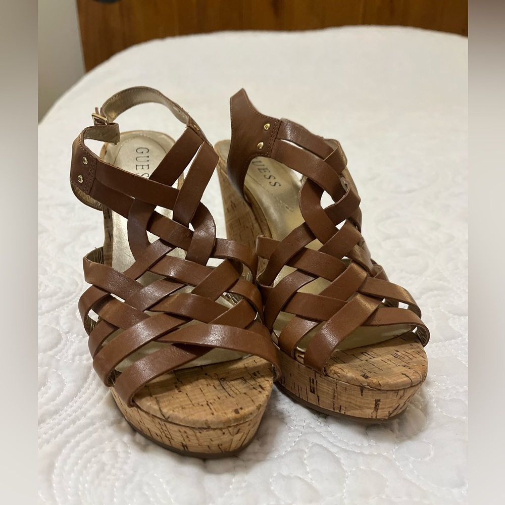 GUESS Brown Loose Weave Cork Wedge Sandals, Size 6.5